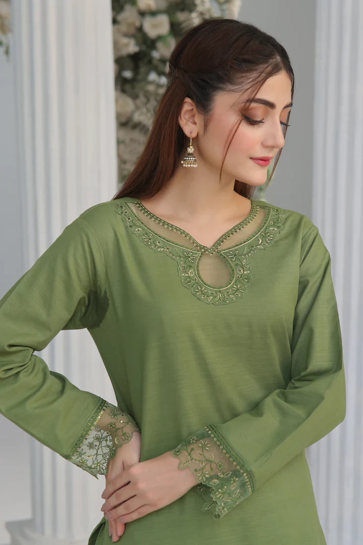 Kareena 2PC