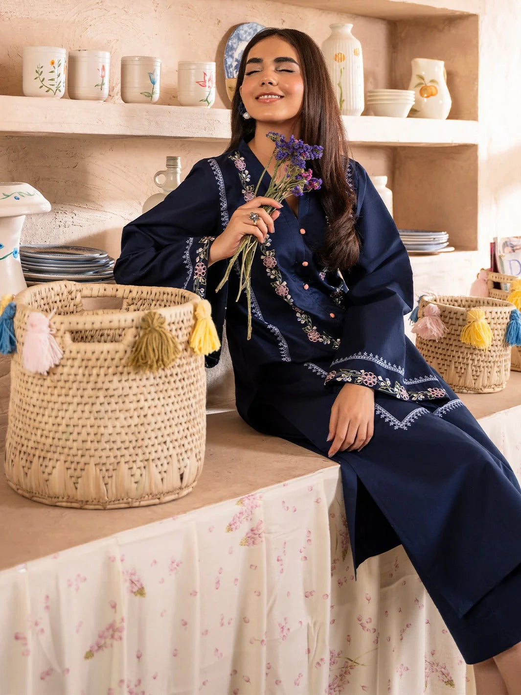 Elsa - close-up embroidery detail - Pakistani Women's Suit | Alif Clothings