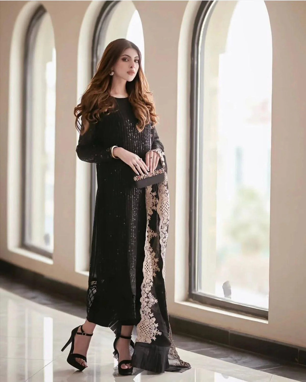 Elegant Embroidered 3-Piece Chiffon Ensemble