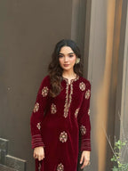 Rumi Kaftan - close-up embroidery detail - Pakistani Women's Suit | Alif Clothings