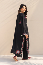 Aleena 3PC - close-up embroidery detail - Pakistani Women's Suit | Alif Clothings