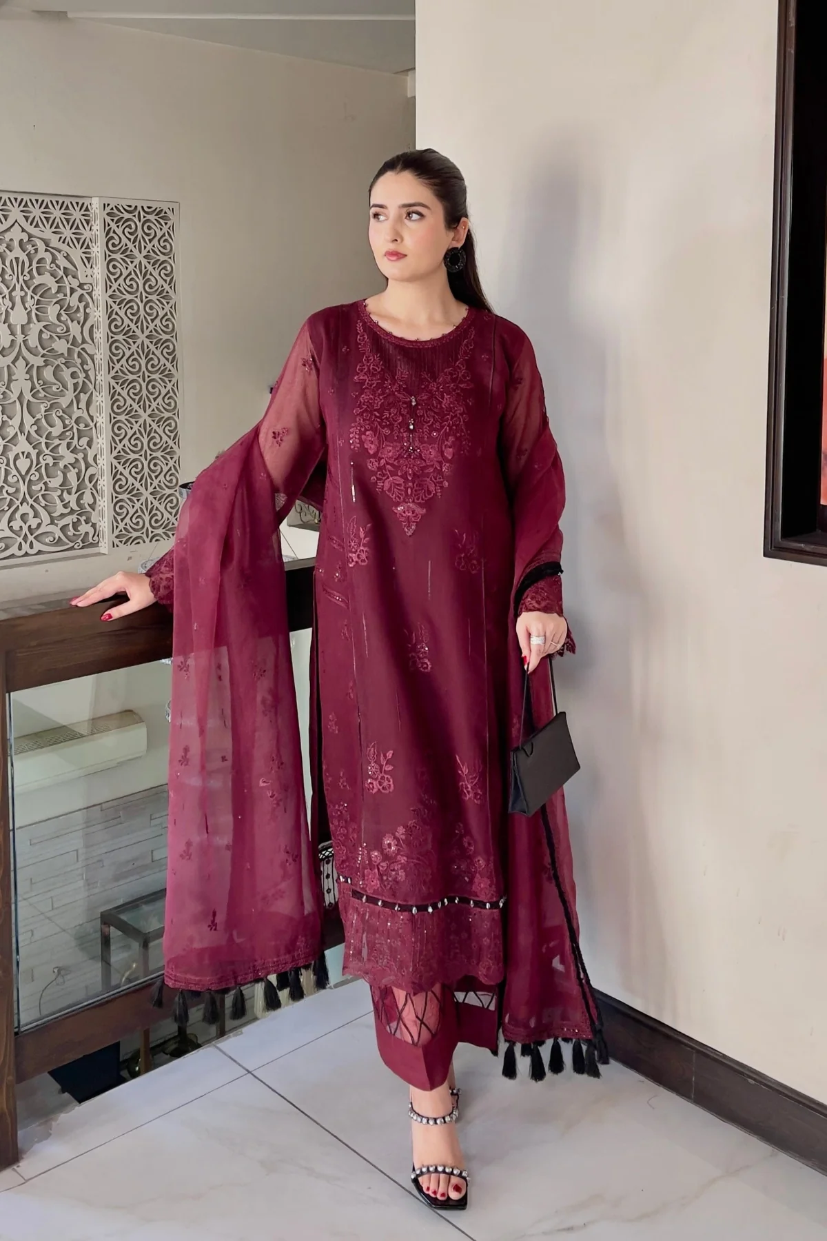 Shahana 3PC - close-up embroidery detail - Pakistani Women's Suit | Alif Clothings