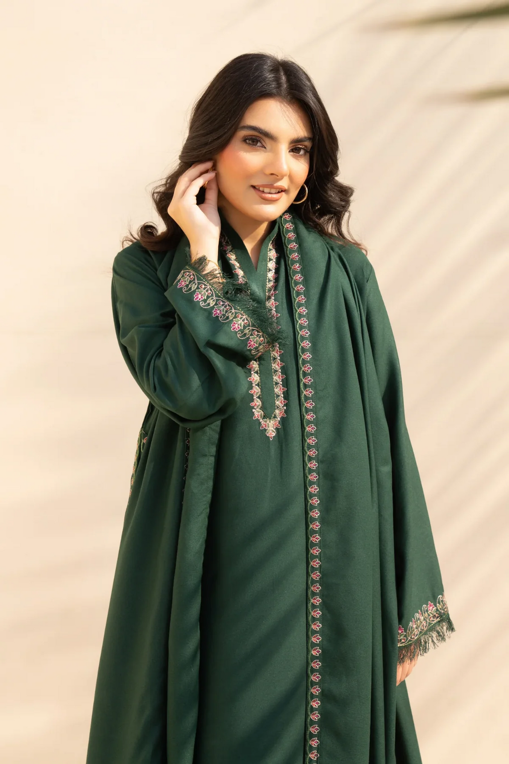Mira 3PC - close-up embroidery detail - Pakistani Women's Suit | Alif Clothings