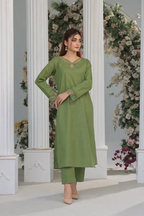 Kareena 2PC - Calm Green Lawn 2 Piece Suit - Pakistani Women's Suit | Alif Clothings