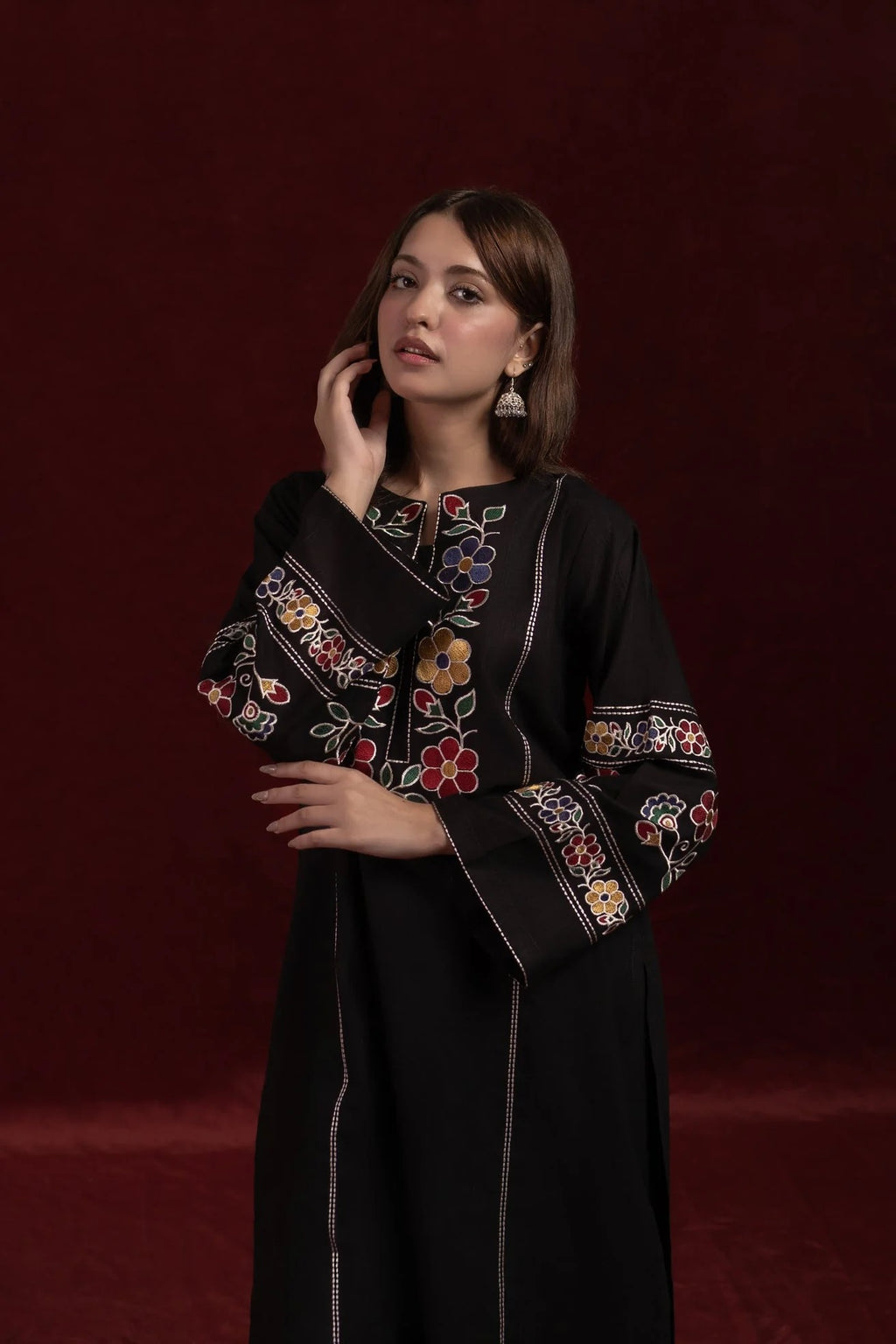 Rangooli 2PC - front view - Pakistani Women's Suit | Alif Clothings