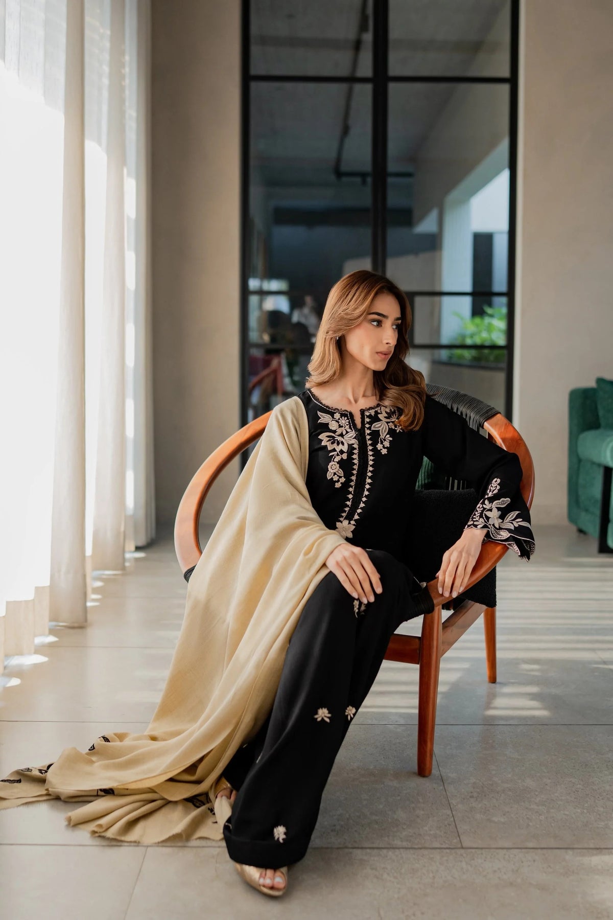 Nova 3PC - close-up embroidery detail - Pakistani Women's Suit | Alif Clothings