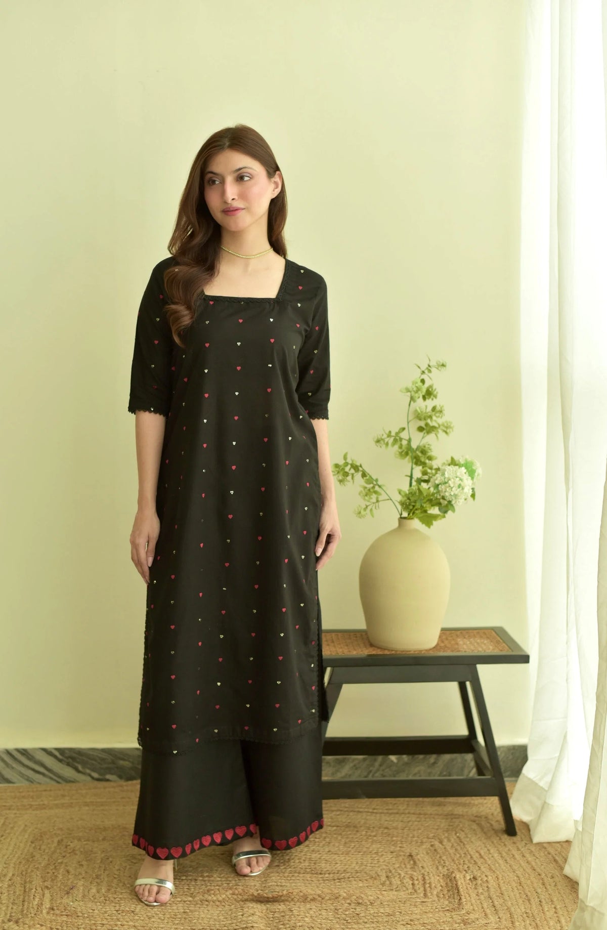 Black Hearts - close-up embroidery detail - Pakistani Women's Suit | Alif Clothings