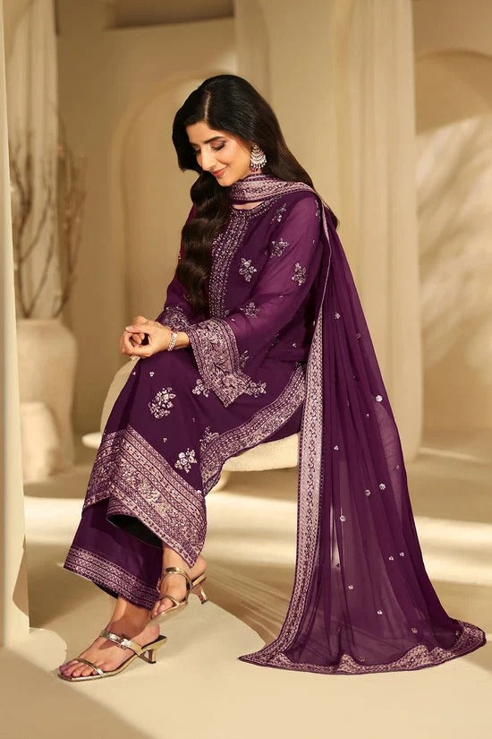 Free shipping promo banner - Alif Clothings women's Pakistani suits
