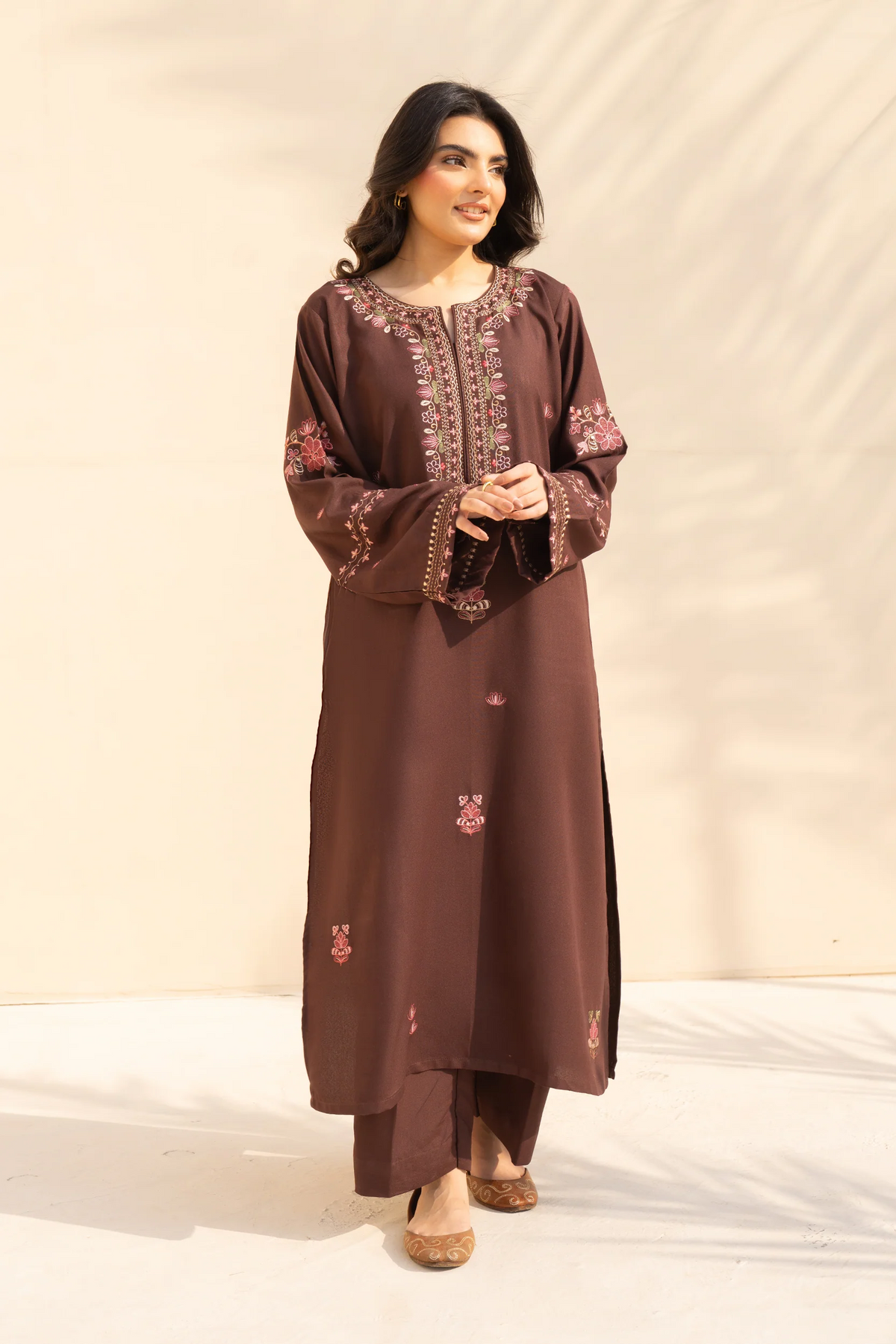 Brownie 3PC - close-up embroidery detail - Pakistani Women's Suit | Alif Clothings