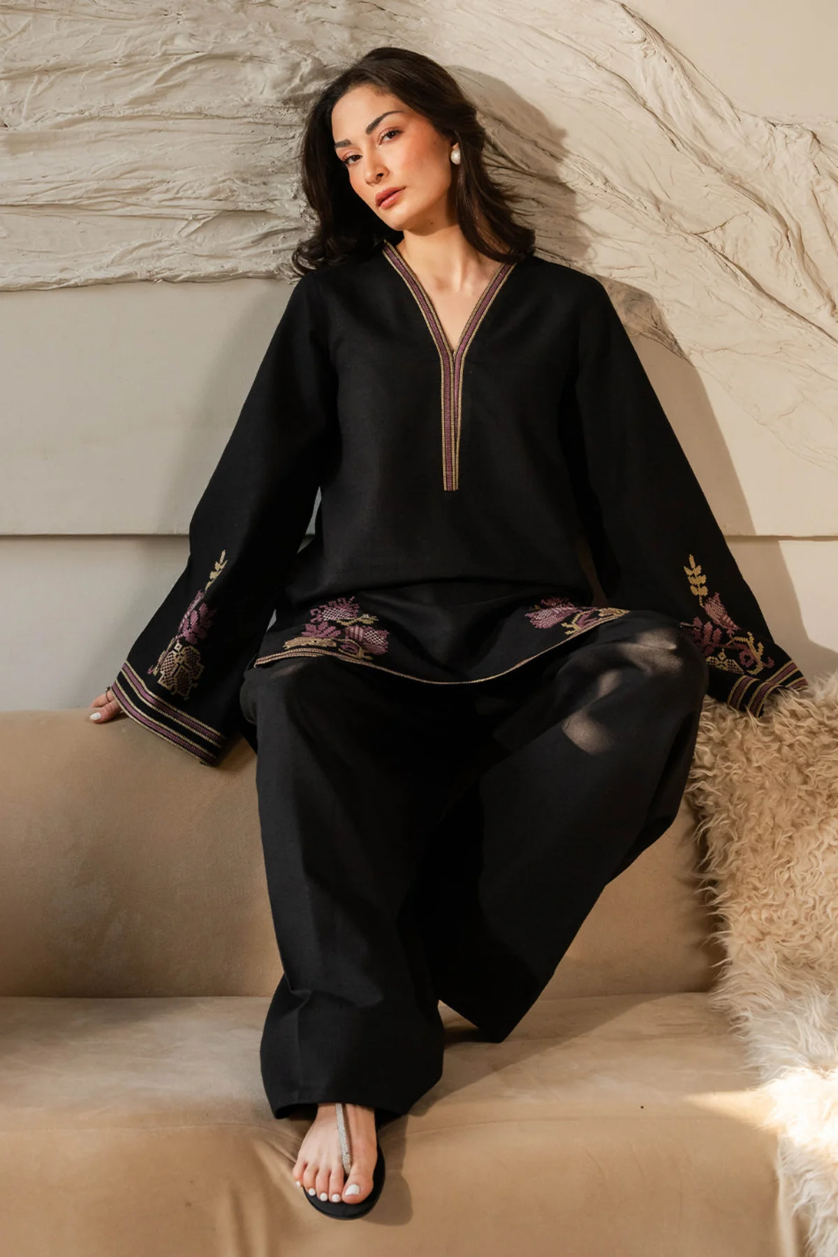 Mahrukh 2PC - close-up embroidery detail - Pakistani Women's Suit | Alif Clothings