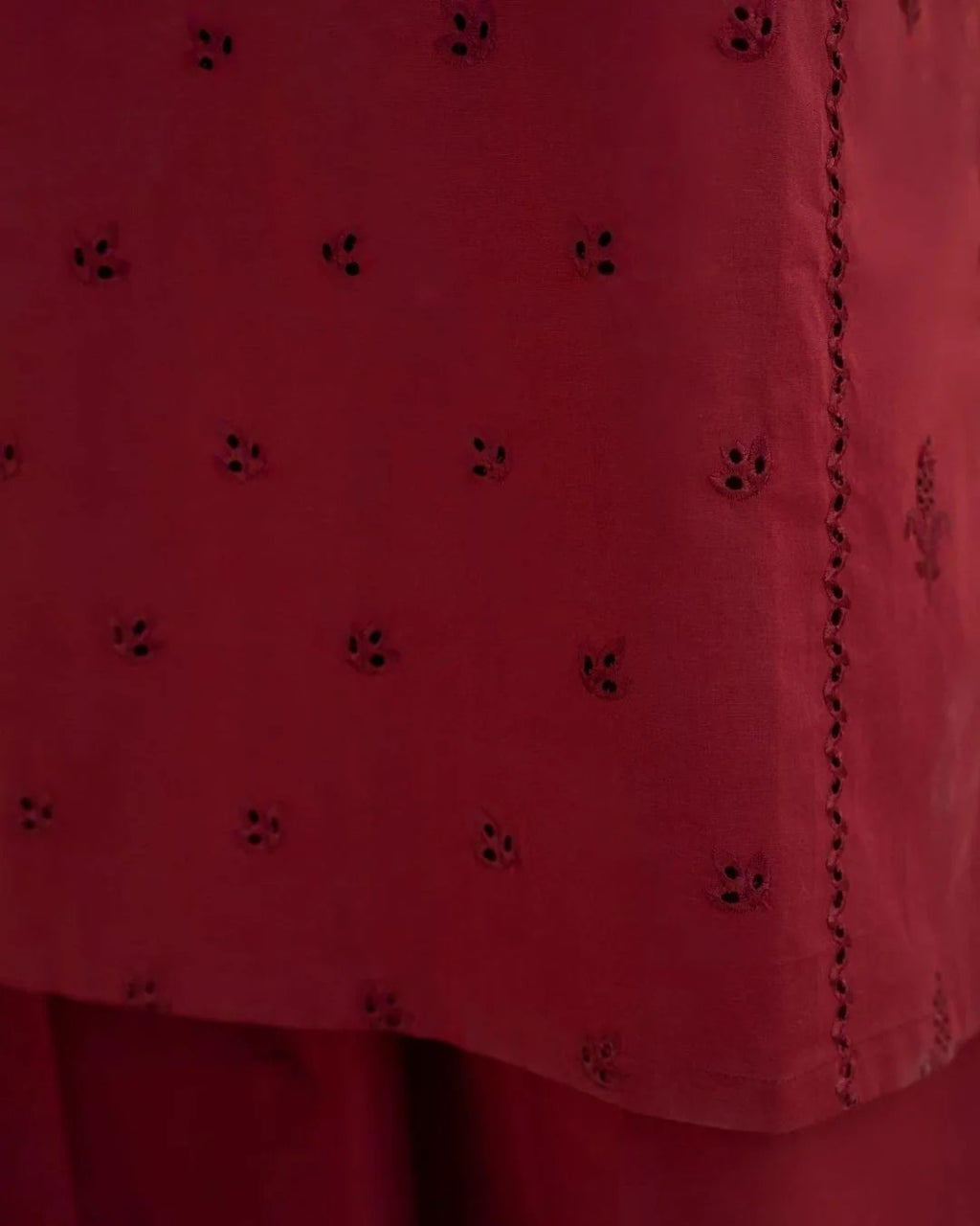 Meena 2PC - close-up embroidery detail - Pakistani Women's Suit | Alif Clothings