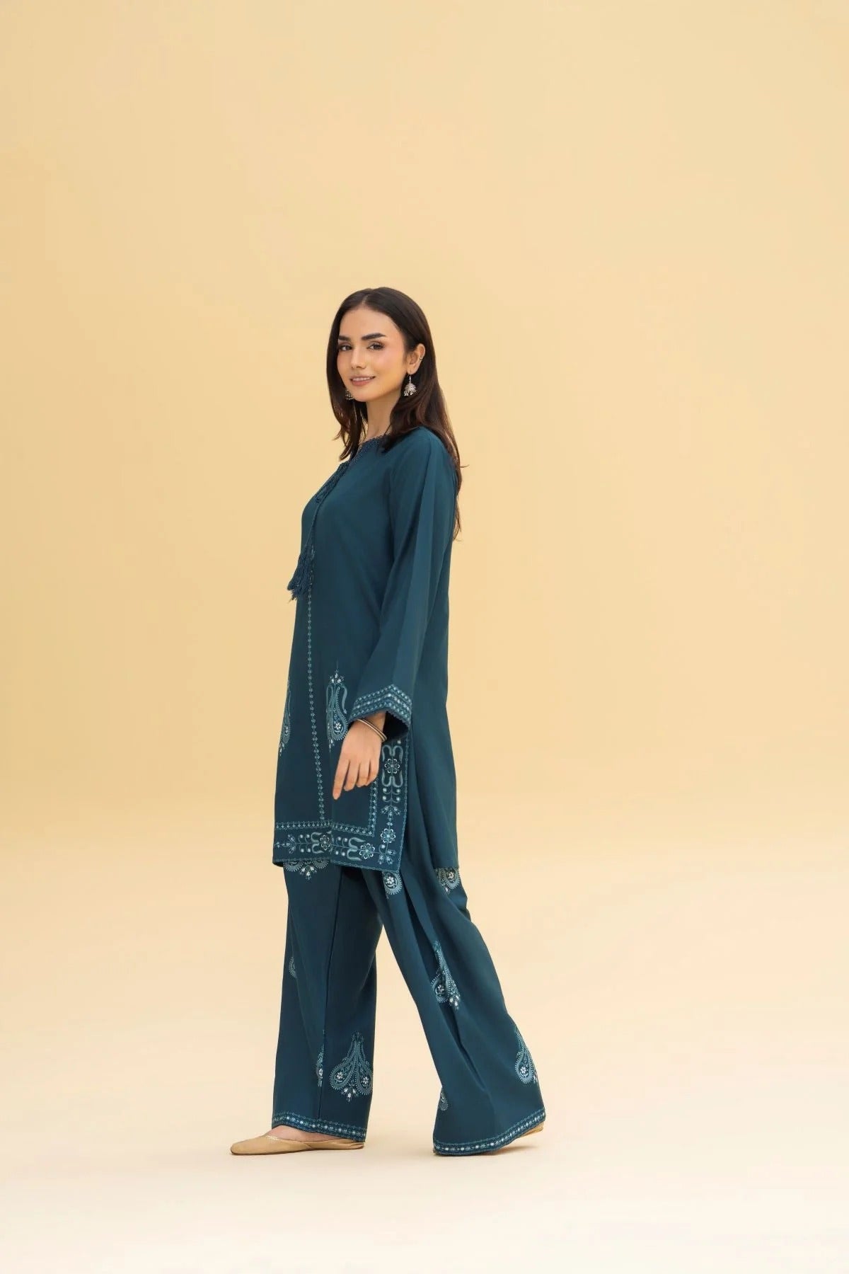 Ruposh 2PC - back view - Pakistani Women's Suit | Alif Clothings